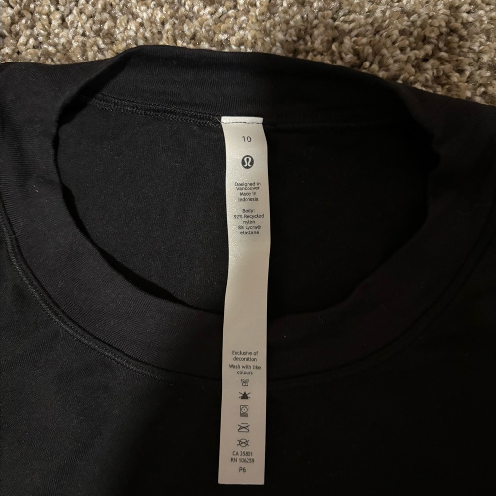 Lululemon Cross Nulu Longsleeve - Picture 2 of 4